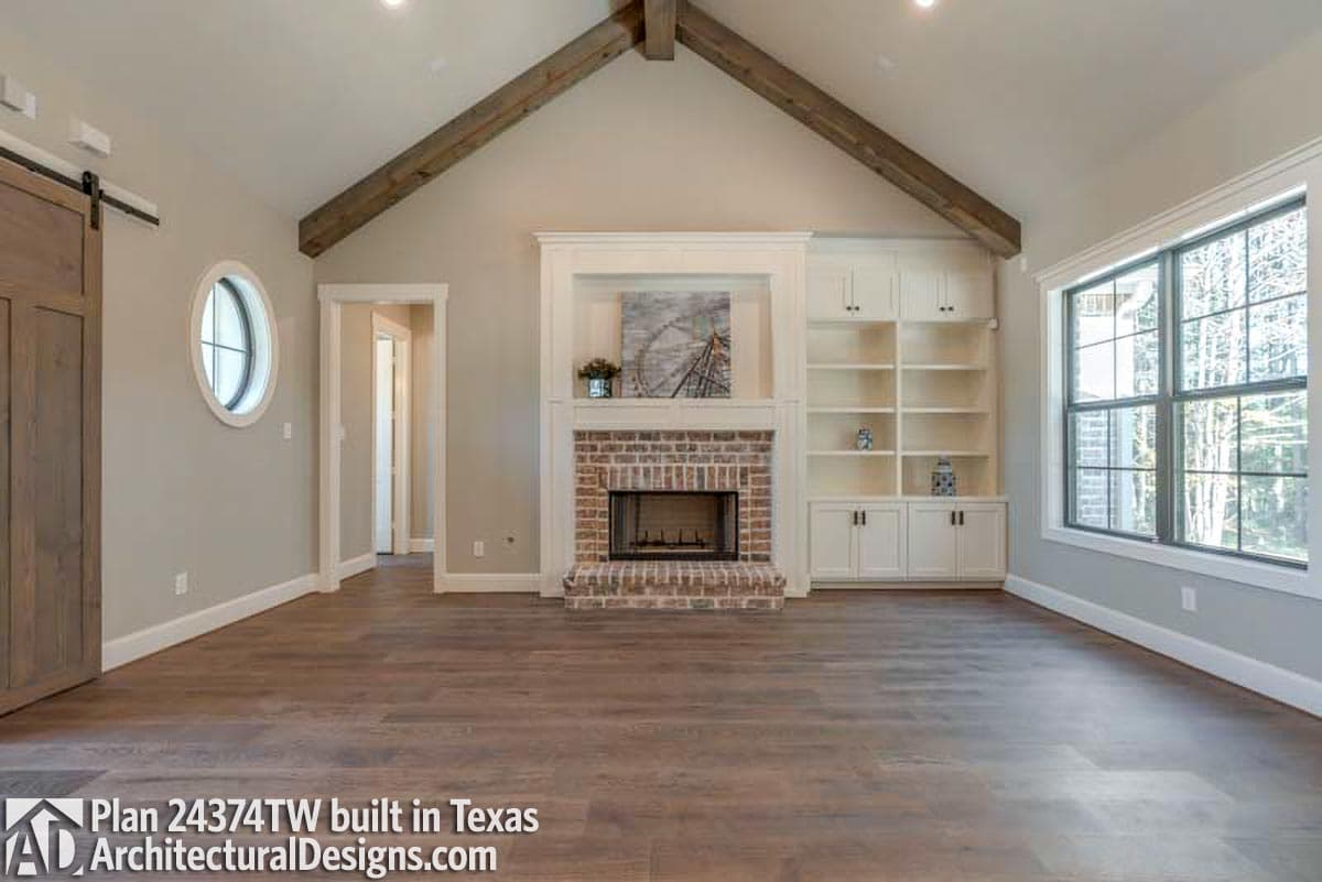 Client Photo id:  295738