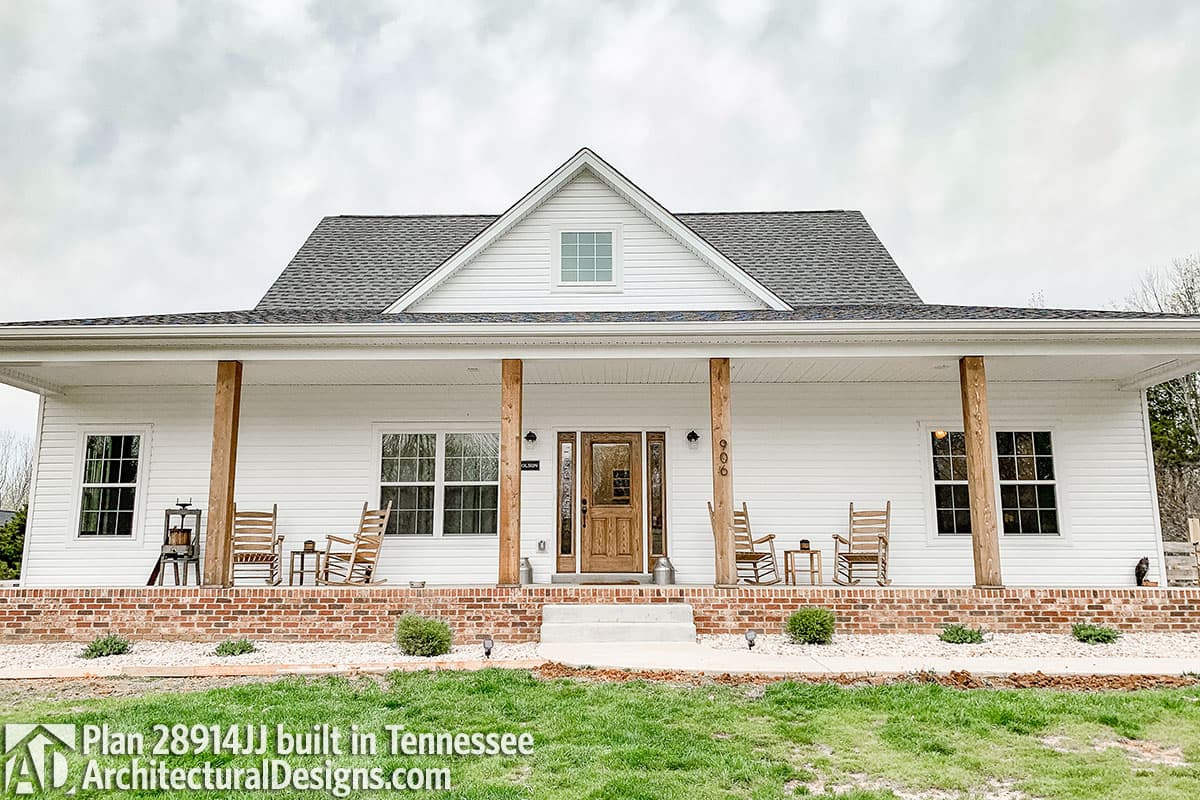 build gallery item - House Plan 28914JJ comes to life in Tennessee