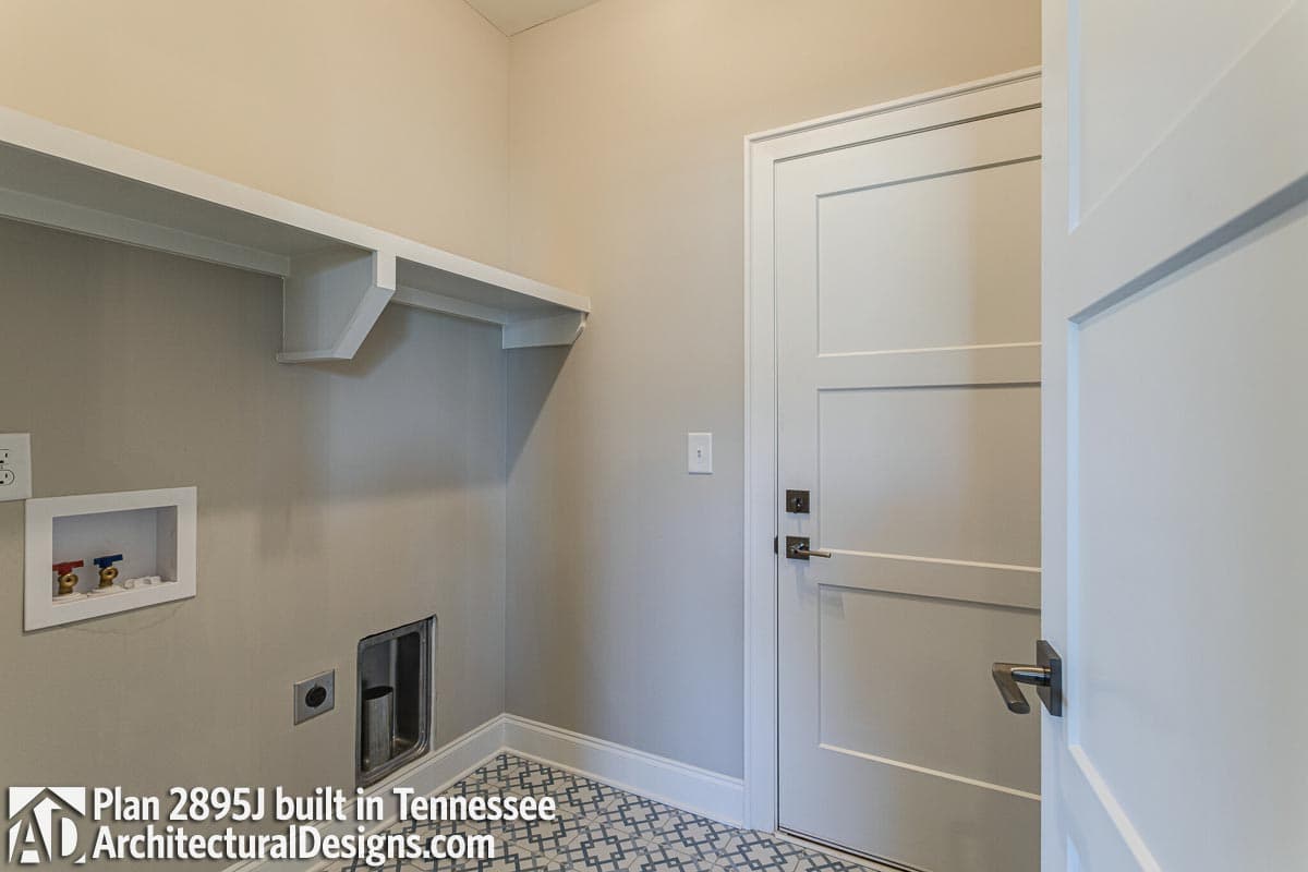 Client Photo id:  385272