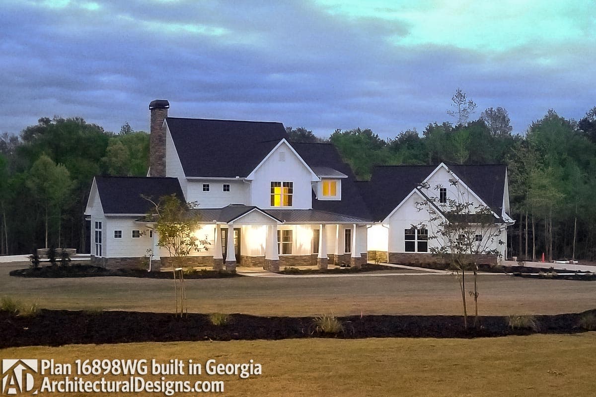 Plan 16898WG: Flexible Farmhouse with Loads of Outdoor Living - 2396 Sq Ft - Image #7 - Country, Craftsman, Farmhouse, Modern Farmhouse, New American