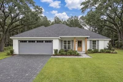 Exclusive 4-Bed Simple Living House Plan
