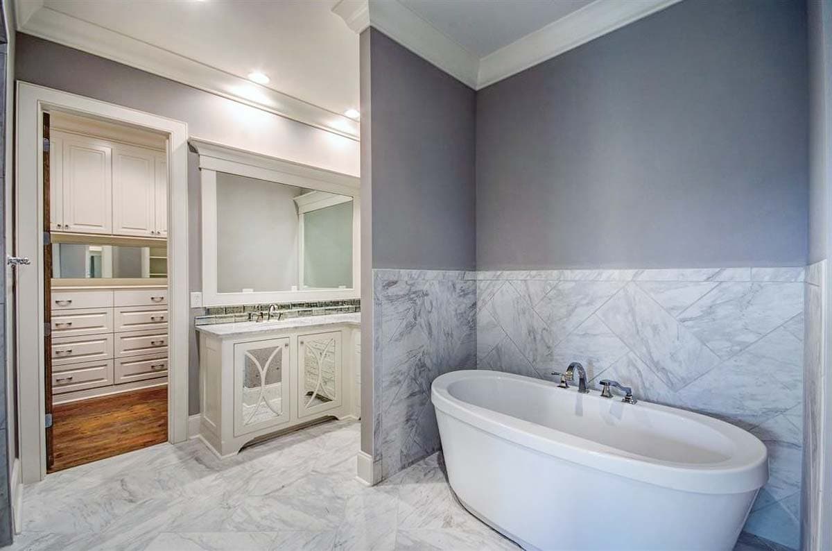 Plan 510005WDY: Stone and Stucco Beauty with Courtyard Entry Garage - Image #26 - French Country, Southern, Traditional