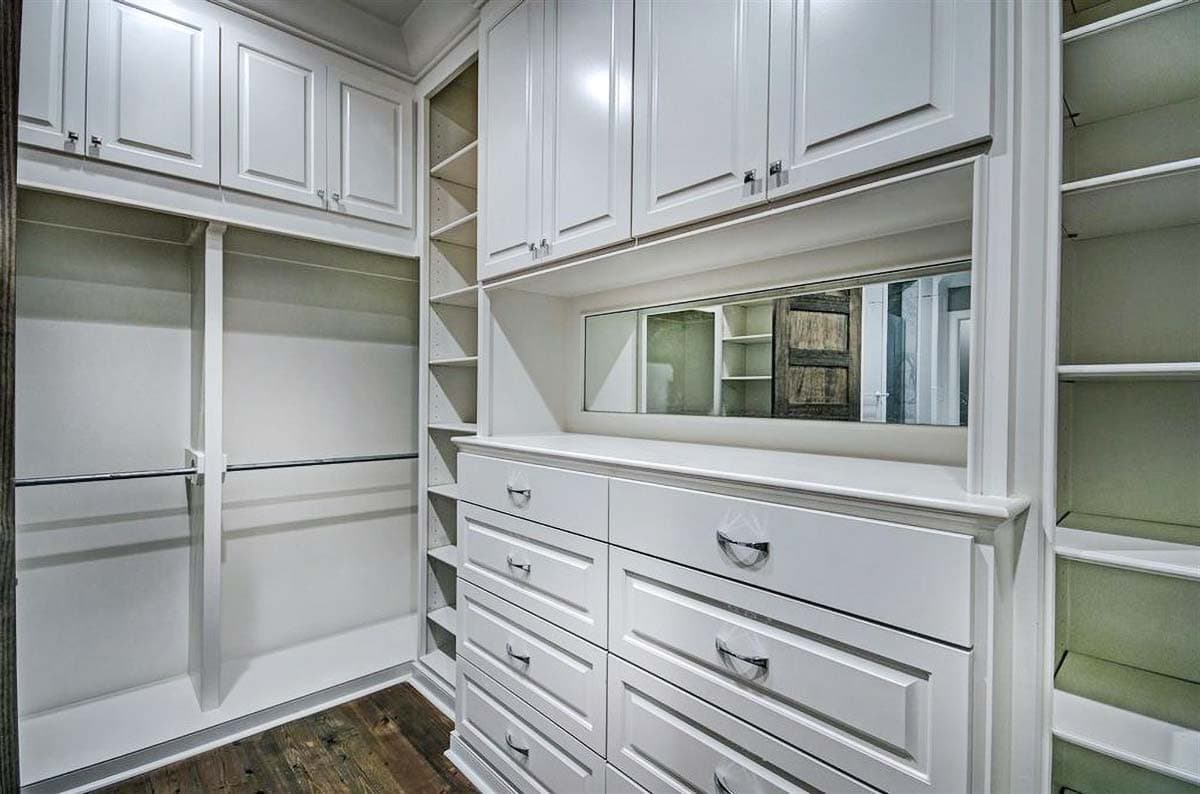 Plan 510005WDY: Stone and Stucco Beauty with Courtyard Entry Garage - Image #30 - French Country, Southern, Traditional