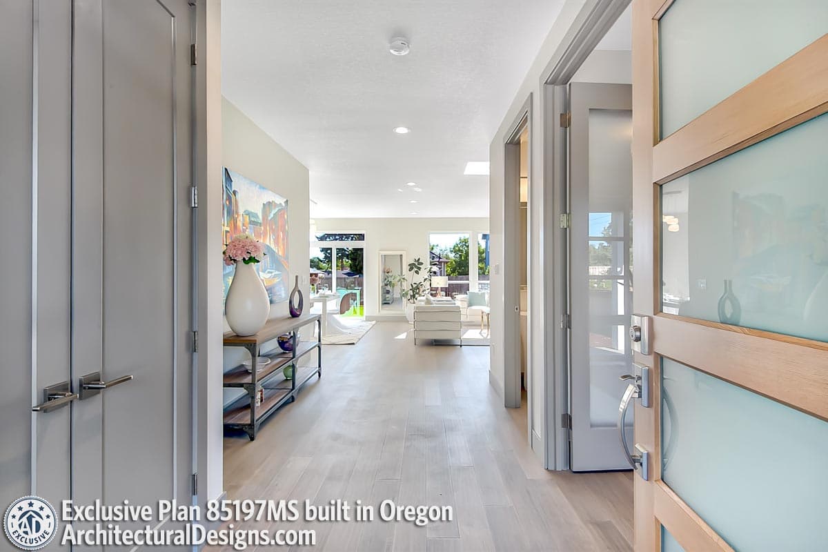 Client Photo id:  308850