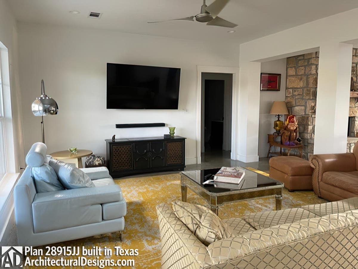 Client Photo id:  412721