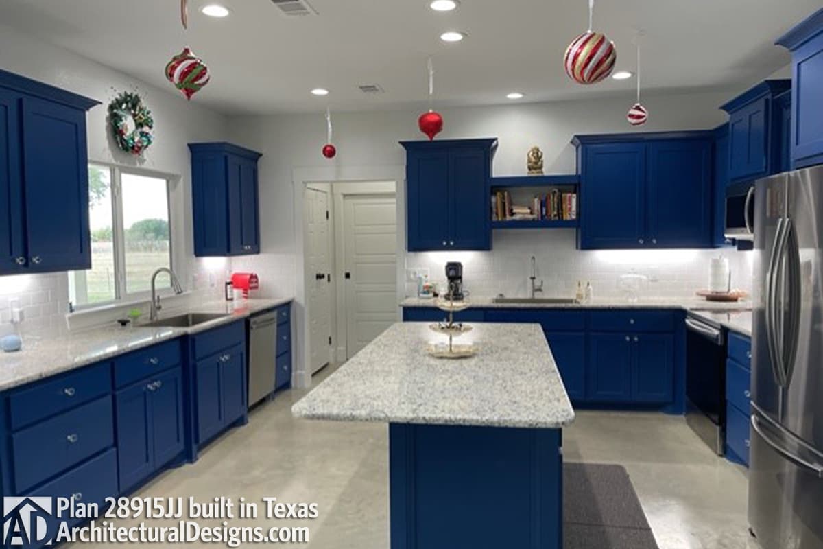 Client Photo id:  390981