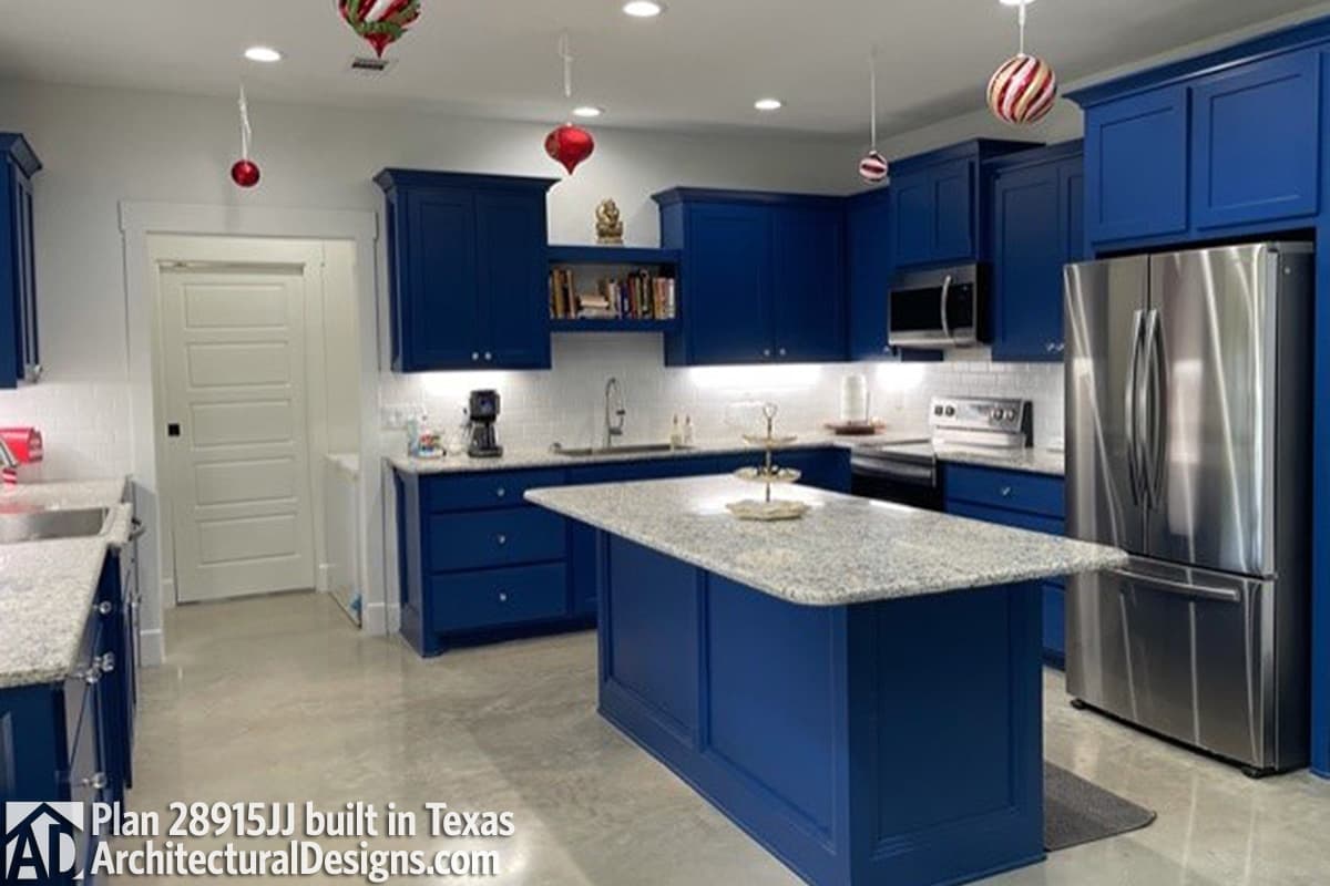 Client Photo id:  390982