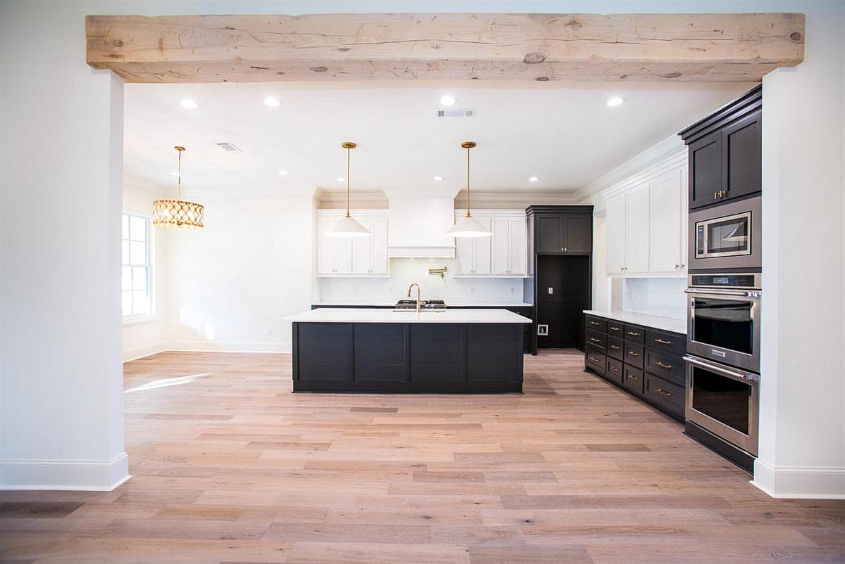 Plan 510011WDY: Transitional Farmhouse Plan with 4 to 5 Bedrooms - Image #17 - Acadian, Country, European, Farmhouse, Louisiana-Style, Modern Farmhouse, New American, Southern, Traditional, Transitional