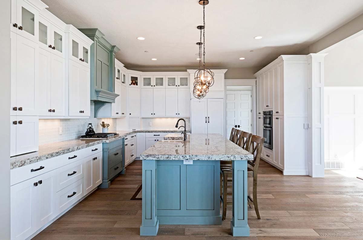 Plan 95042RW: Luxury Hillside Retreat with Optional Finished Lower Level - Image #17 - Craftsman, Mountain, Northwest, Ranch, Rustic