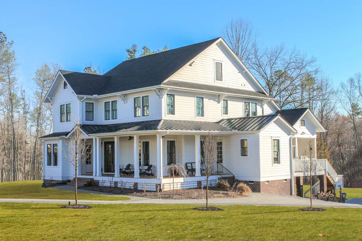 Plan 500020VV: Modern Farmhouse Plan with Matching Detached Garage - Image #5 - Country, Farmhouse, Modern Farmhouse, New American, Traditional