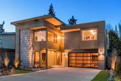 Narrow Lot Modern House Plan