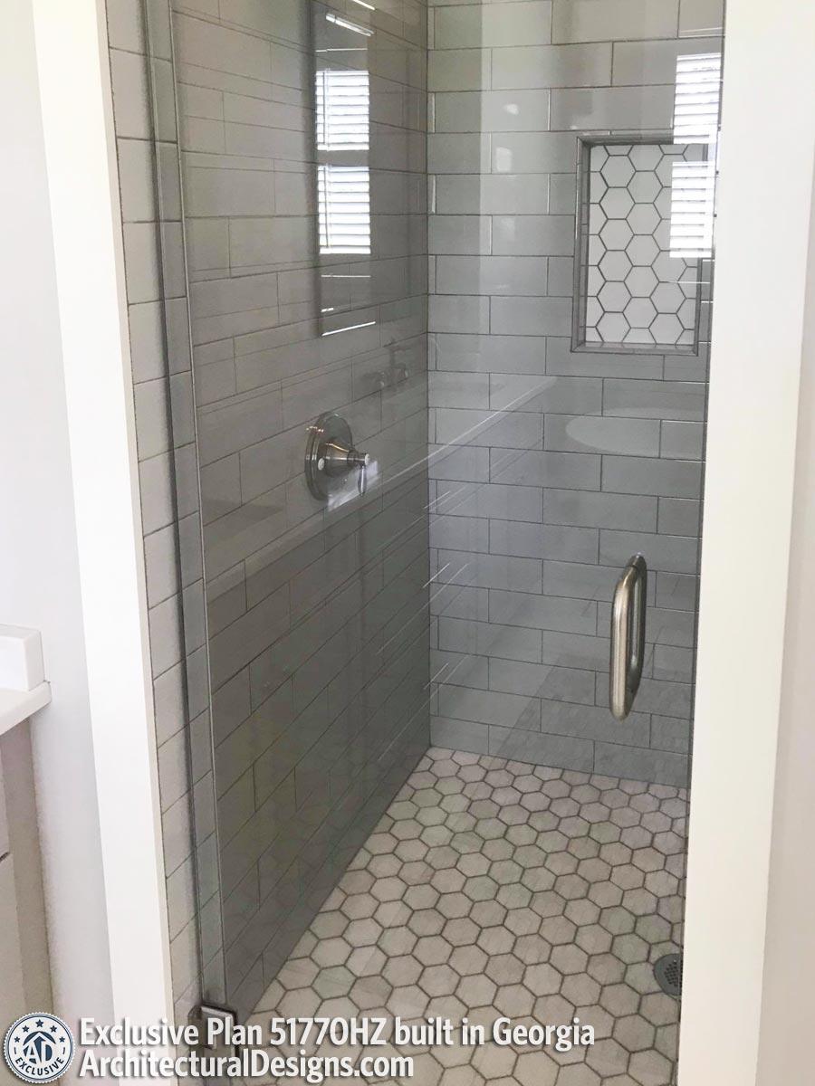 Client Photo id:  297060