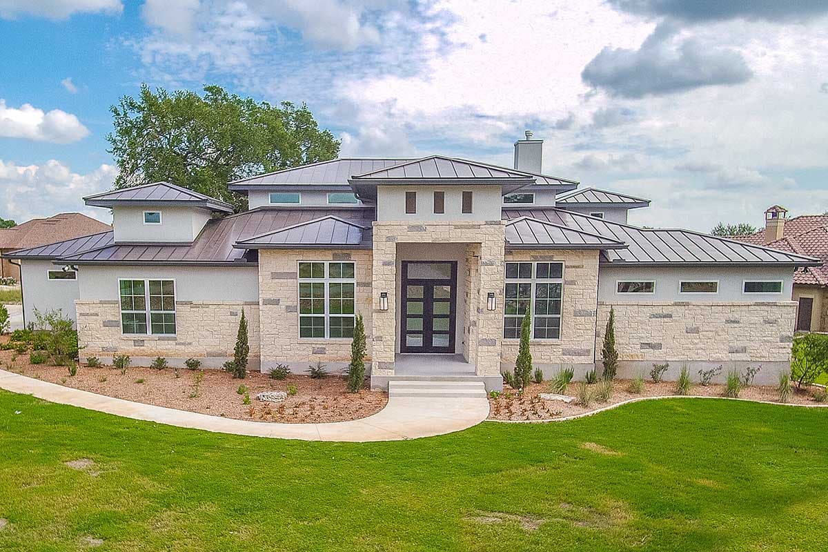 Plan 430022LY: One Level Hill Country House Plan - Image #7 - Hill Country, Prairie