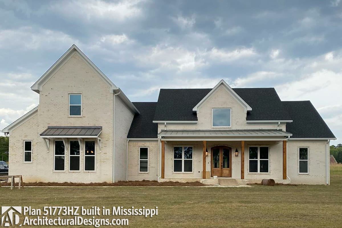 build gallery item - Modern Farmhouse 51773HZ comes to life in Georgia