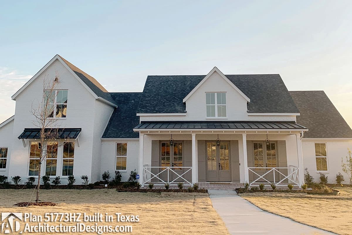 Plan 51773HZ: 4-Bed Modern Farmhouse with Bonus Over Garage - 2742 Sq Ft - Image #30 - Country, Modern Farmhouse, New American, Traditional