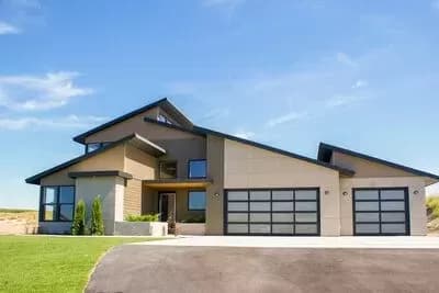 Ultra-Modern Beauty