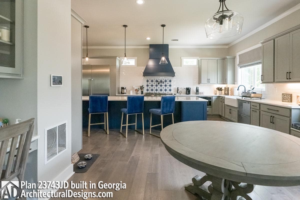 Client Photo id:  380387