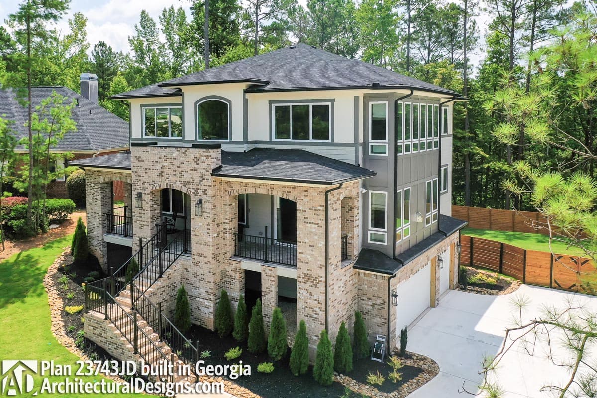 Client Photo id:  380394