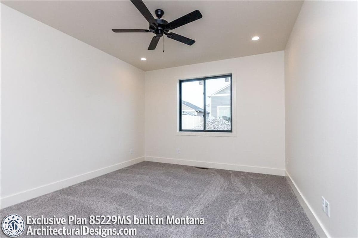 Client Photo id:  329660