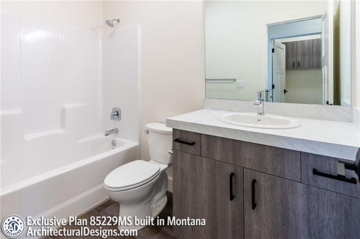 Client Photo id:  329654