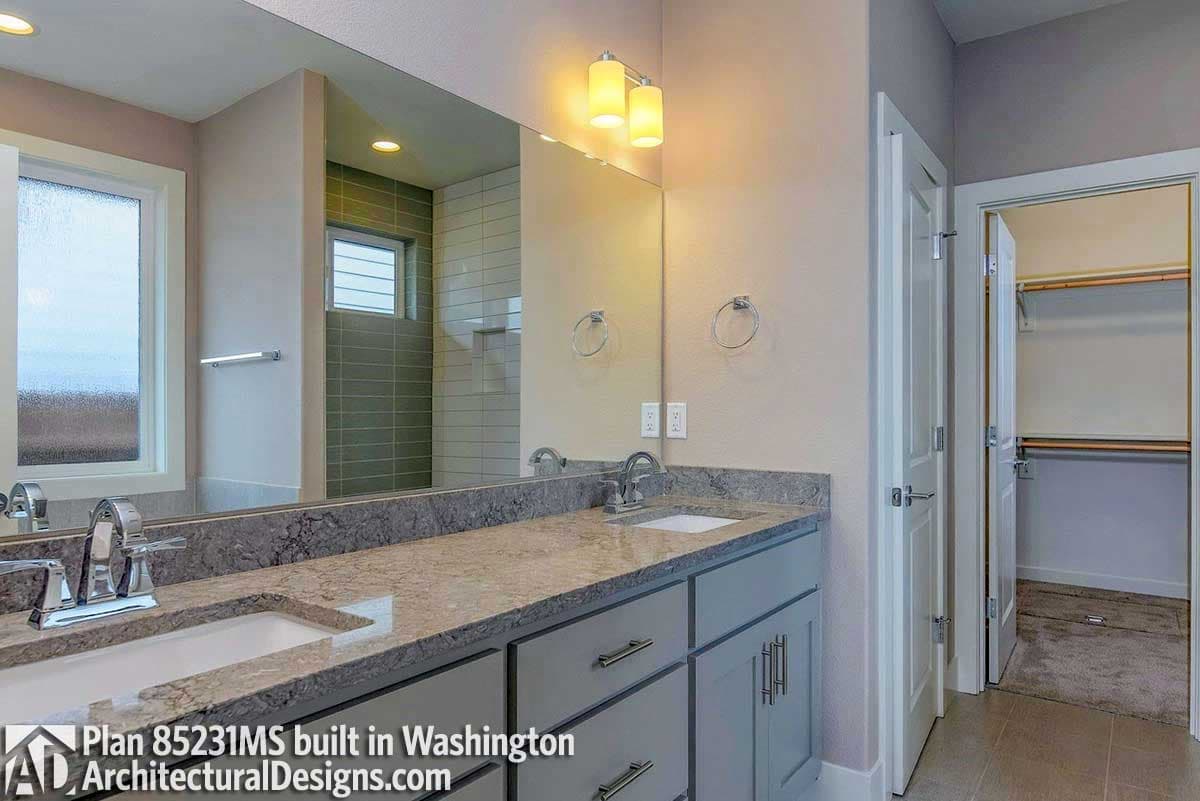 Client Photo id:  266608