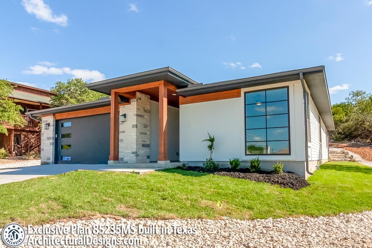 Client Photo id:  316270