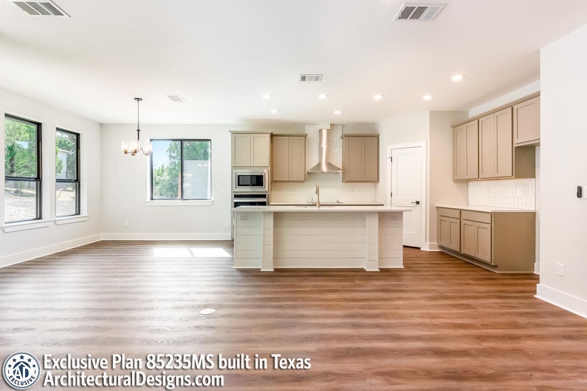 Client Photo id:  316275