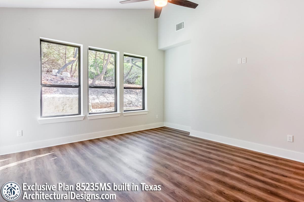 Client Photo id:  316284