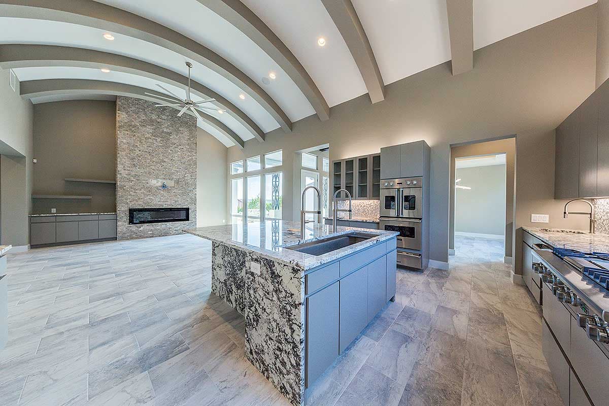 Plan 430031LY: 3-Bed Modern Hill Country House Plan with Dramatic Arched Interior - Image #14 - Contemporary, Hill Country, Mediterranean, Modern