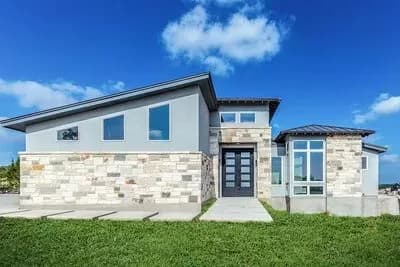 3-Bed Modern Hill Country House Plan with Dramatic Arched Interior