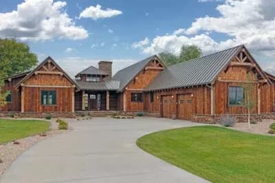 Rustic Mountain Ranch House Plan - 2886 Sq Ft