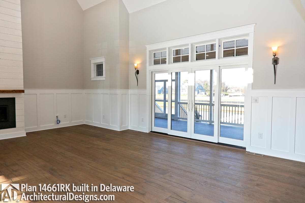 Client Photo id:  322020