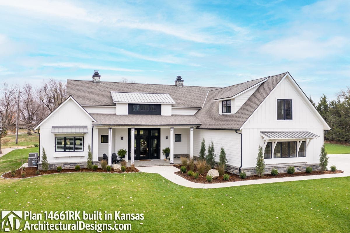 build gallery item - Modern Farmhouse Plan 14661RK Comes to Life in Kansas