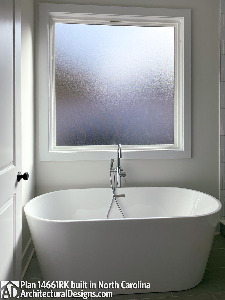 Client Photo id:  357825