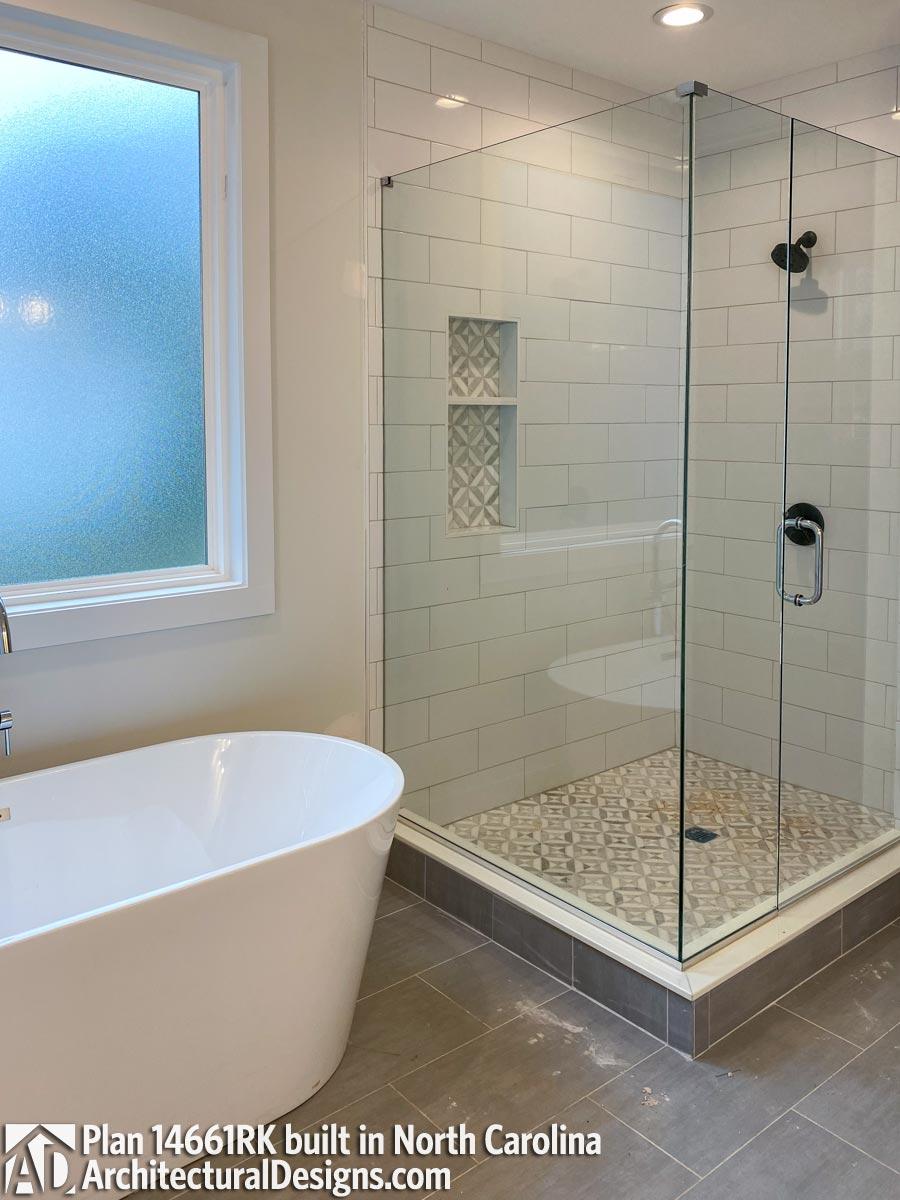 Client Photo id:  357826