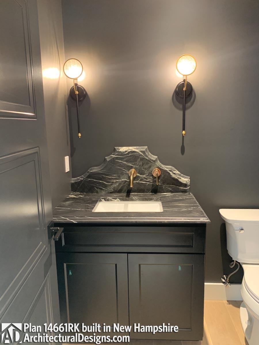 Client Photo id:  364431