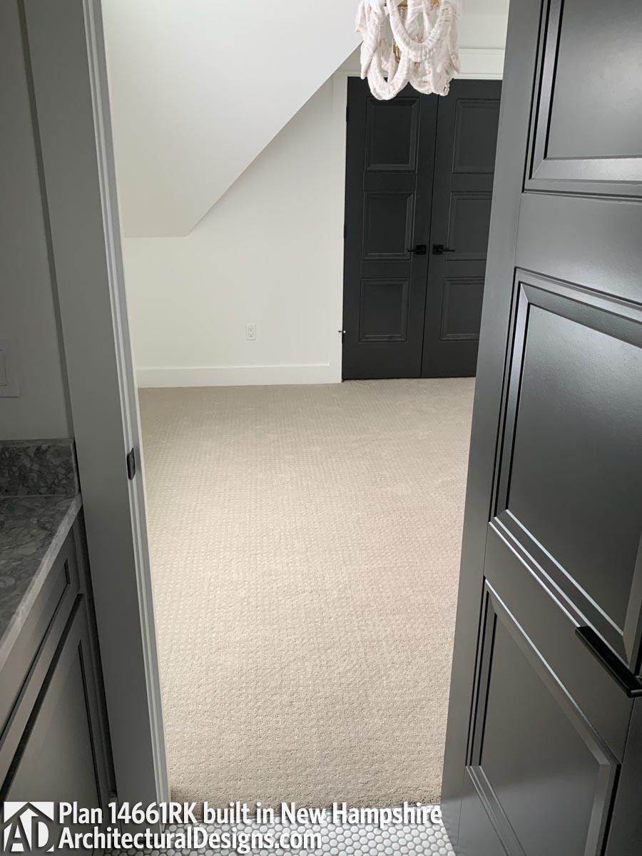 Client Photo id:  364430