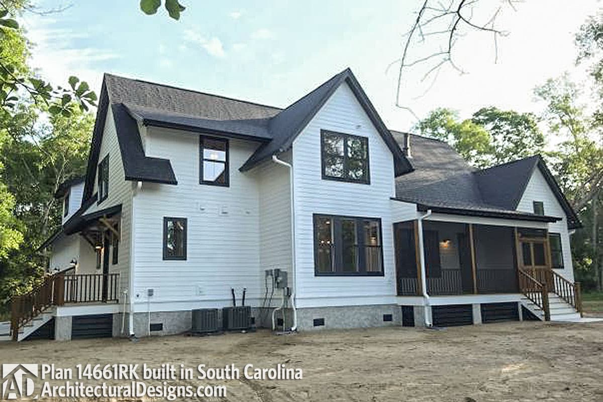 Client Photo id:  299379