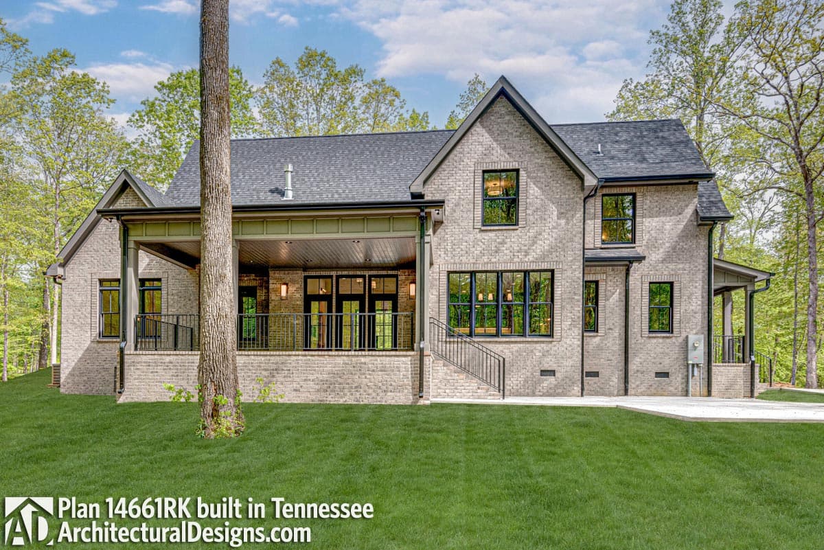 Client Photo id:  456330