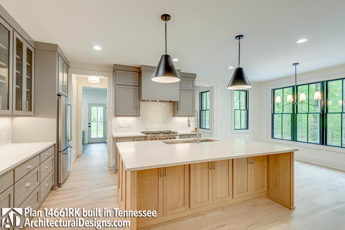 Client Photo id:  456323