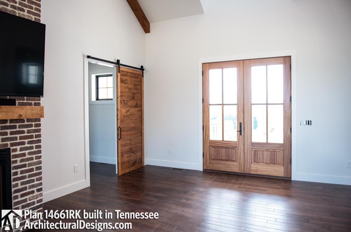 Client Photo id:  347099