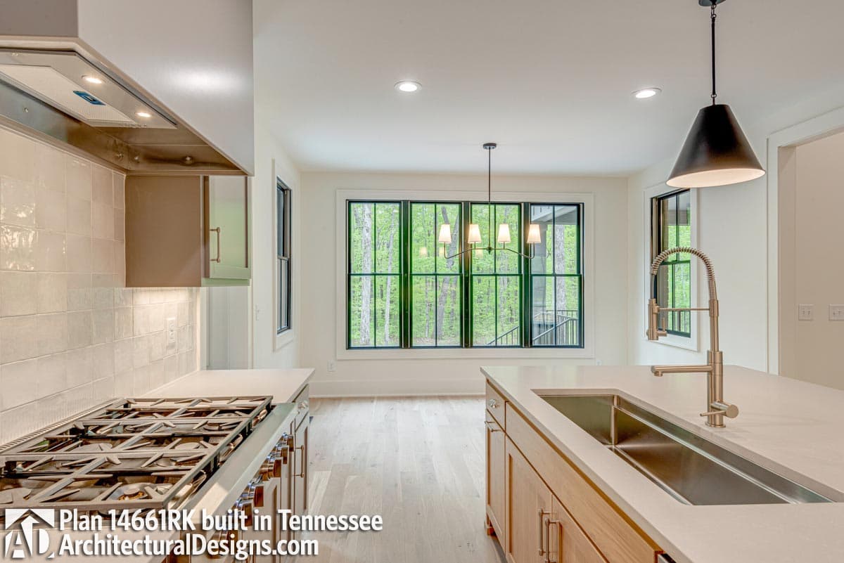 Client Photo id:  456319