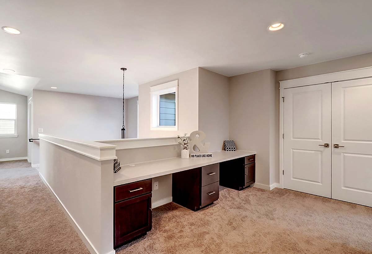 Plan 737024LVL: Two-Story House Plan with First Floor Guest Suite - Image #5 - Northwest, Traditional