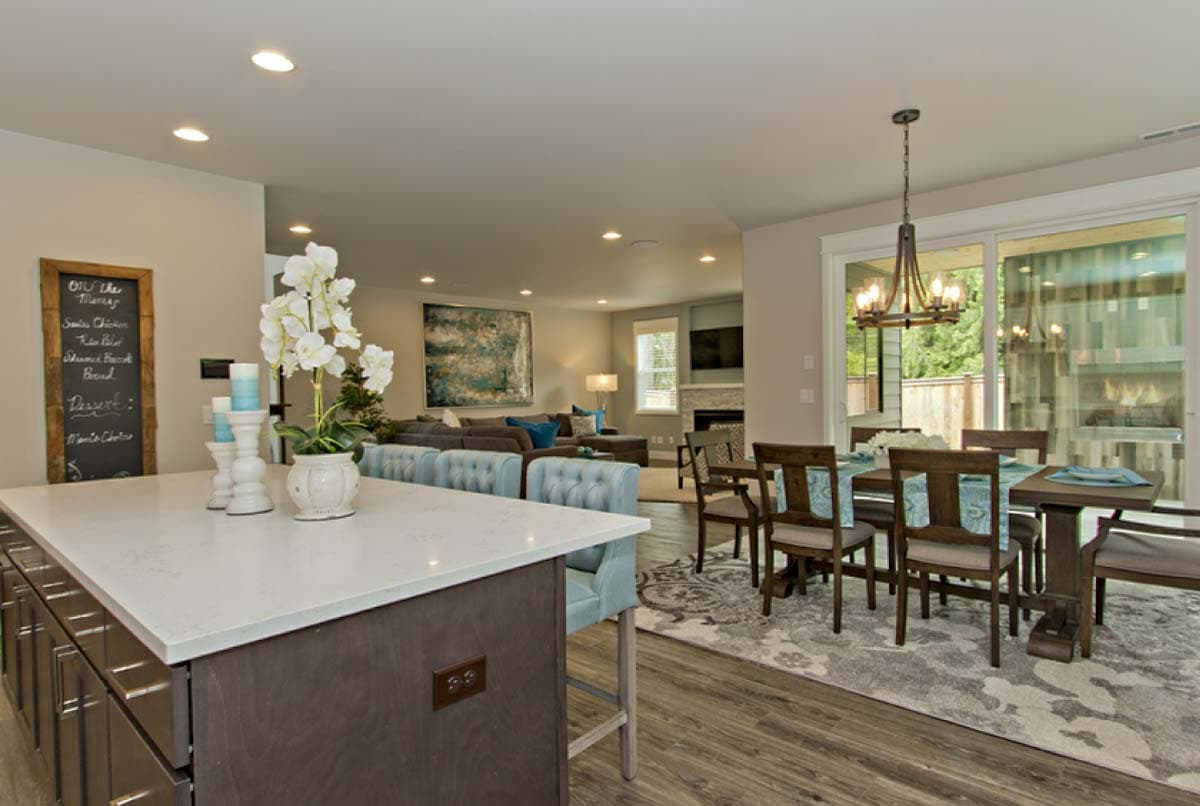 Plan 737025LVL: Transitional Style House Plan With Multi-generational Suite - Image #6 - New American, Northwest, Traditional, Transitional