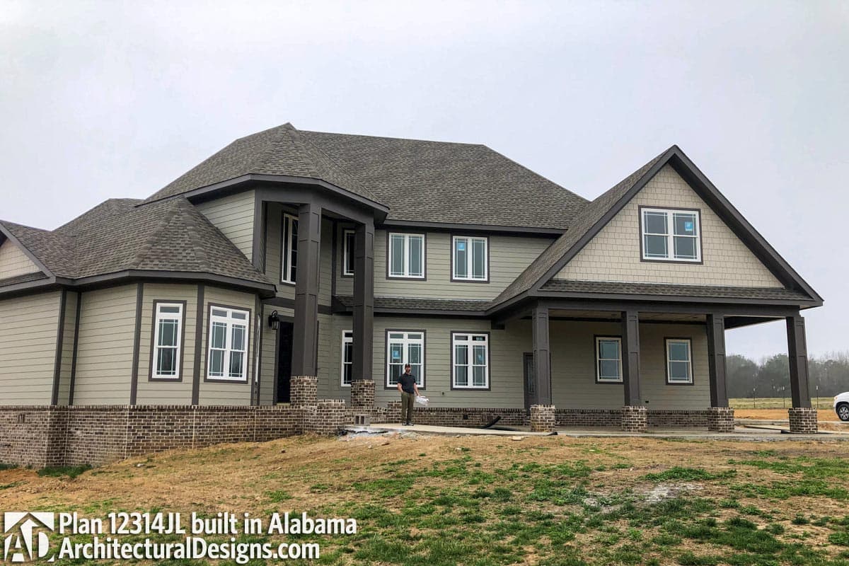build gallery item - House Plan 12314JL Comes to Life in Alabama!