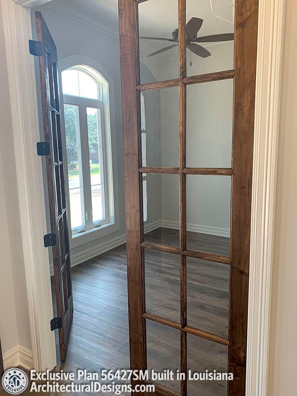 Client Photo id:  360184