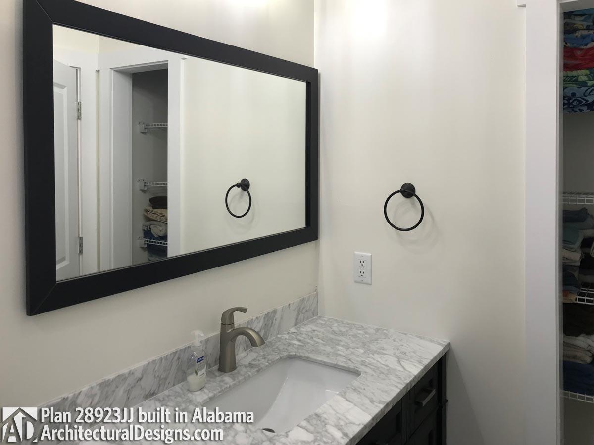 Client Photo id:  327076