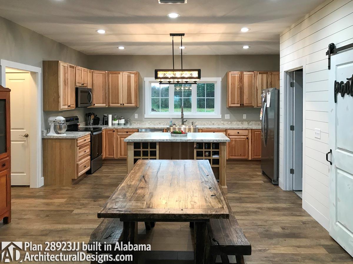 Client Photo id:  327070