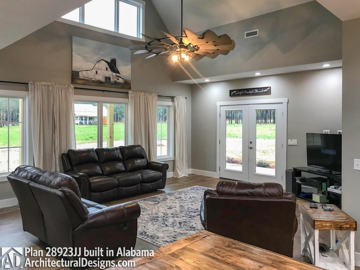 Client Photo id:  327071