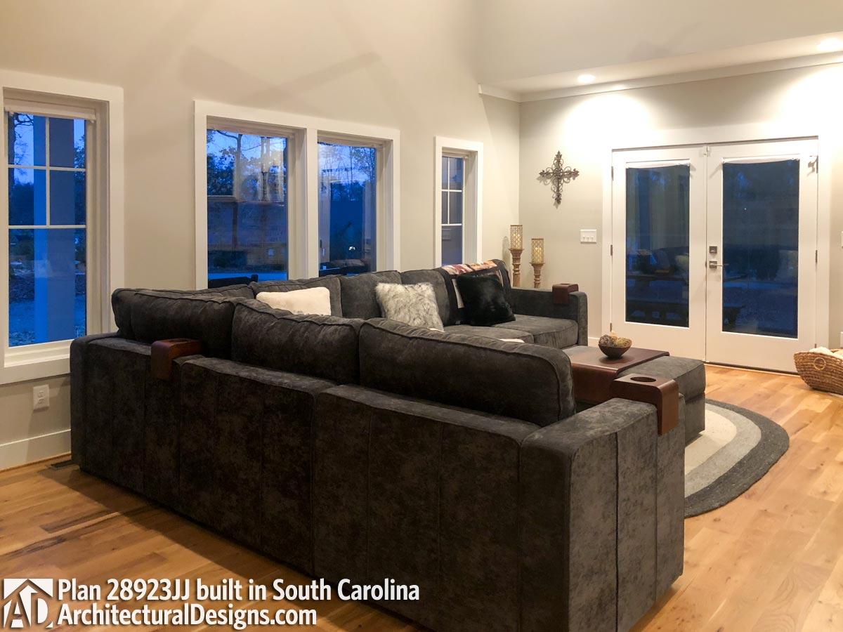 Client Photo id:  361235